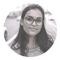 Valeria trabaja y estudia en Florida